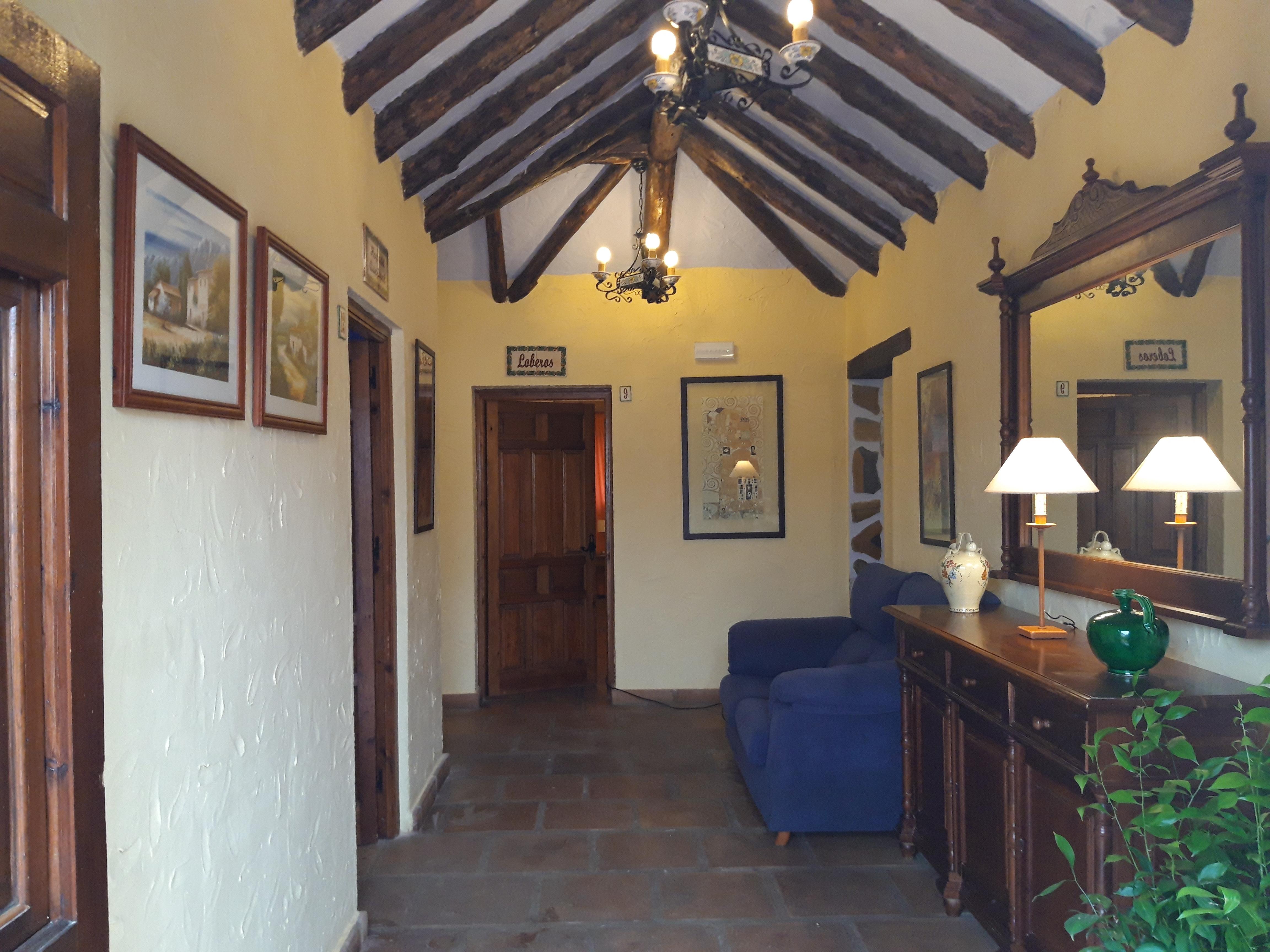 Hotel Restaurante Las Buitreras Эль-Кольменар Экстерьер фото